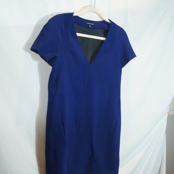 Judith & Charles Women’s Blue V-Neck Short Sleeve Sheath Dress Size Small - Picture 4 of 6